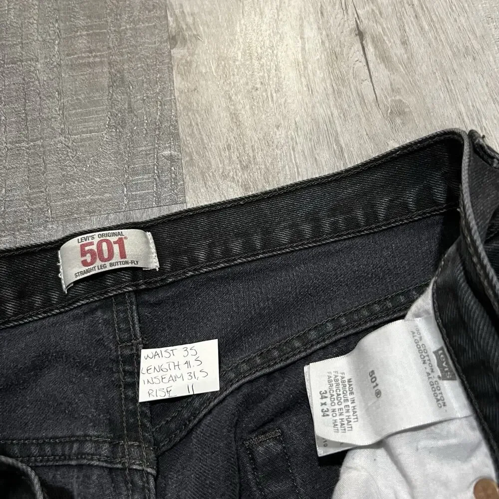 VTG Levi's 501 Faded Black Denim Button Fly Y2K Men's Denim Jeans Grunge Skater